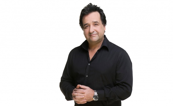 Comedy and Camping with Mick Molloy