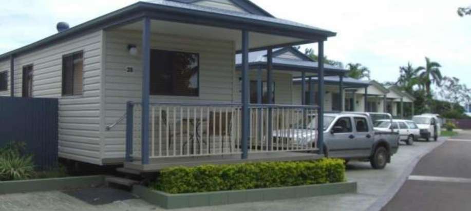North Queensland Superior 1 Bedroom Cabin