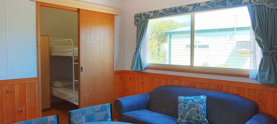 Adelaide Standard 2 Bedroom Cabin - Sleeps 6 - Pet Friendly