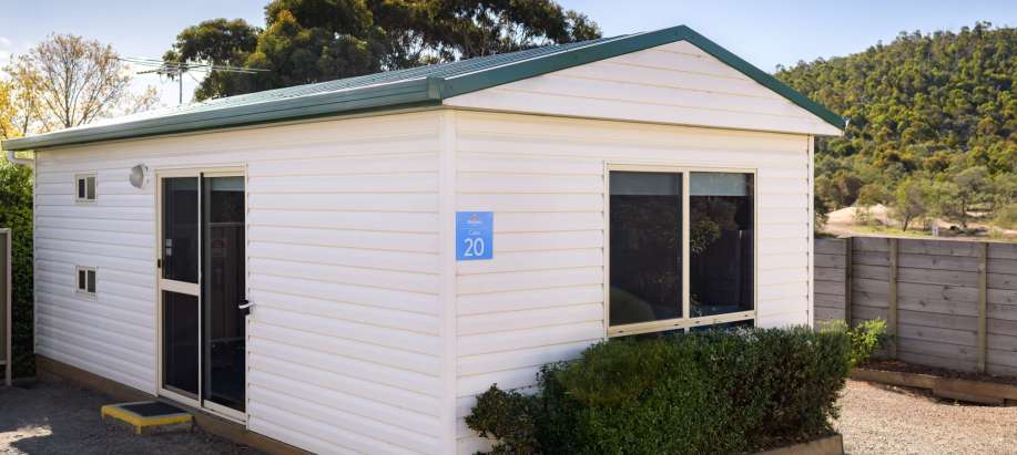 Hobart Standard 2 Bedroom Cabin - Sleeps 6