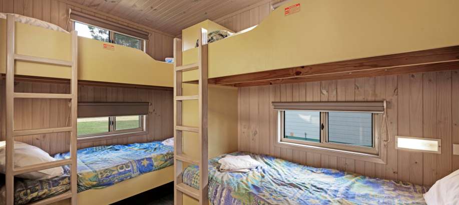 South Coast Superior 2 Bedroom Cabin - Sleeps 6