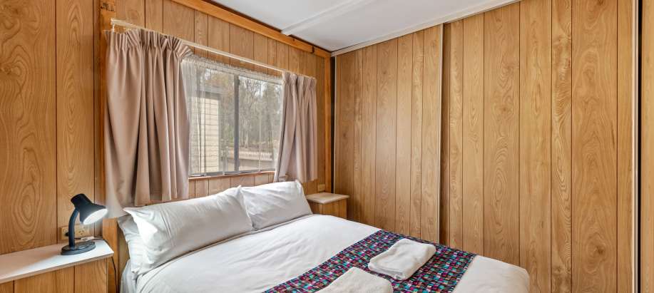 Albury Wodonga Standard 2 Bedroom Cabin - Sleeps 6
