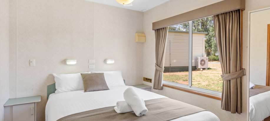 Spencer Gulf Standard 2 Bedroom Cabin - Sleeps 4