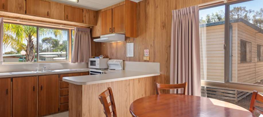 Barmera Riverland Standard 2 Bedroom Cabin