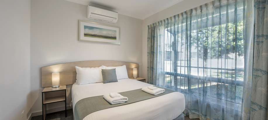 Adelaide Hills Standard 2 Bedroom Spa Unit