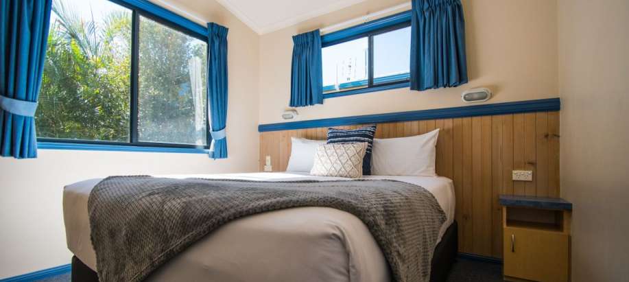 Fraser Coast Superior 2 Bedroom Cabin - Sleeps 4