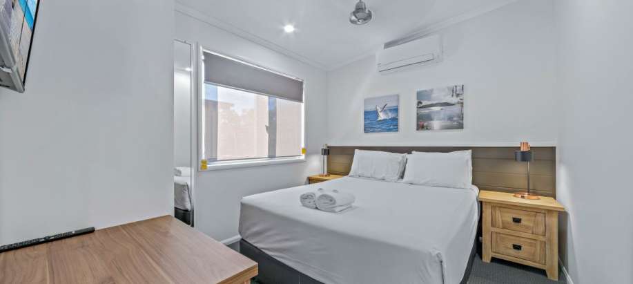 Whitsunday Coast Deluxe 2 Bedroom Access Cabin - Sleeps 5
