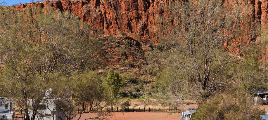 MacDonnell Ranges Powered Tent Sites - Camel Yard